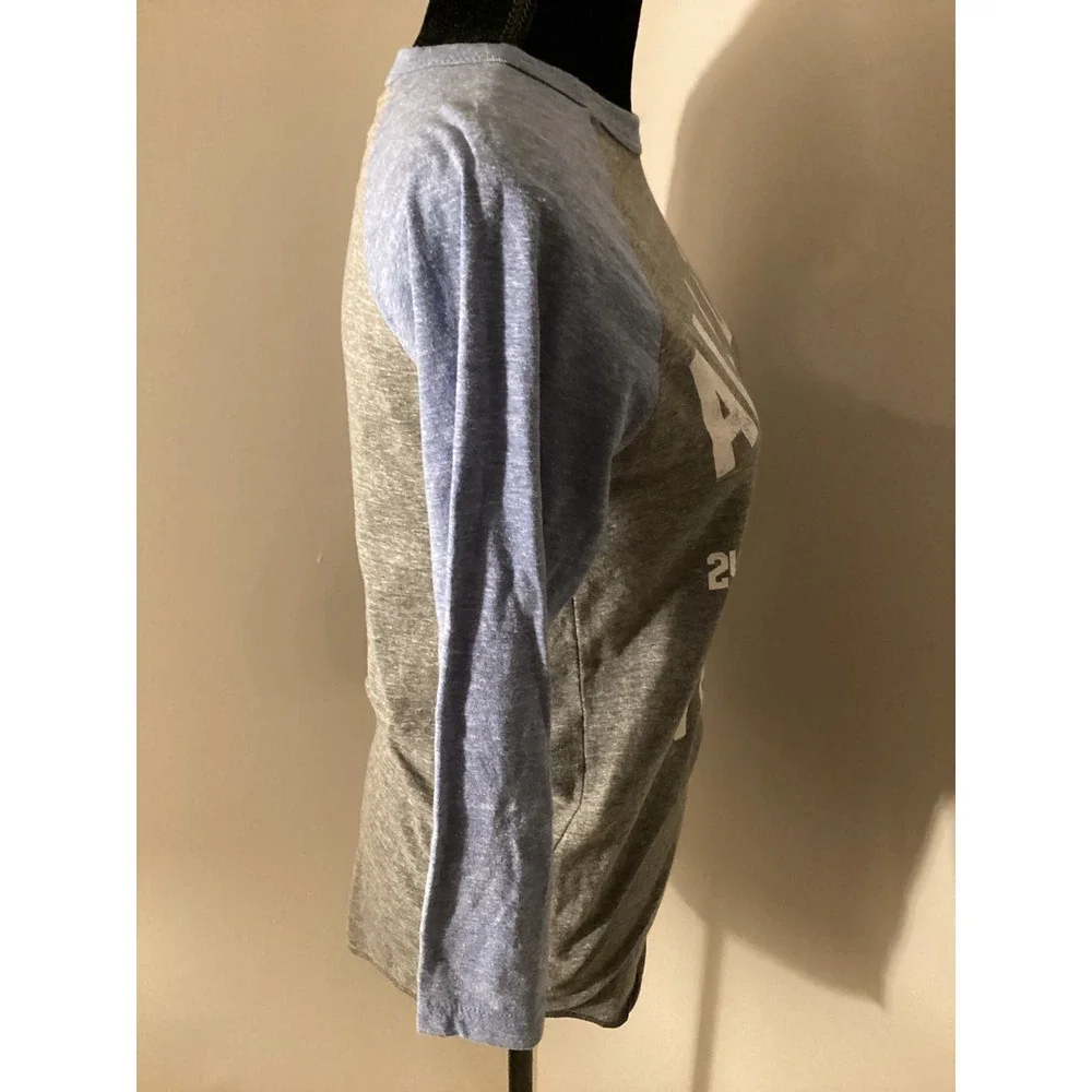 Disney Parks All Day Everyday castle T-Shirt Small - Picture 4 of 5